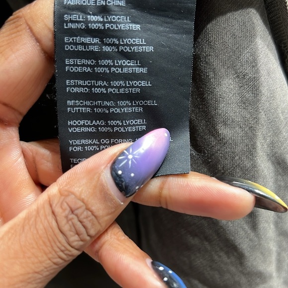 Club Monaco Olive Green trench jacket - Picture 4 of 8